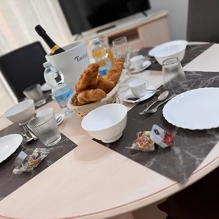 Apartman La Du Casino *